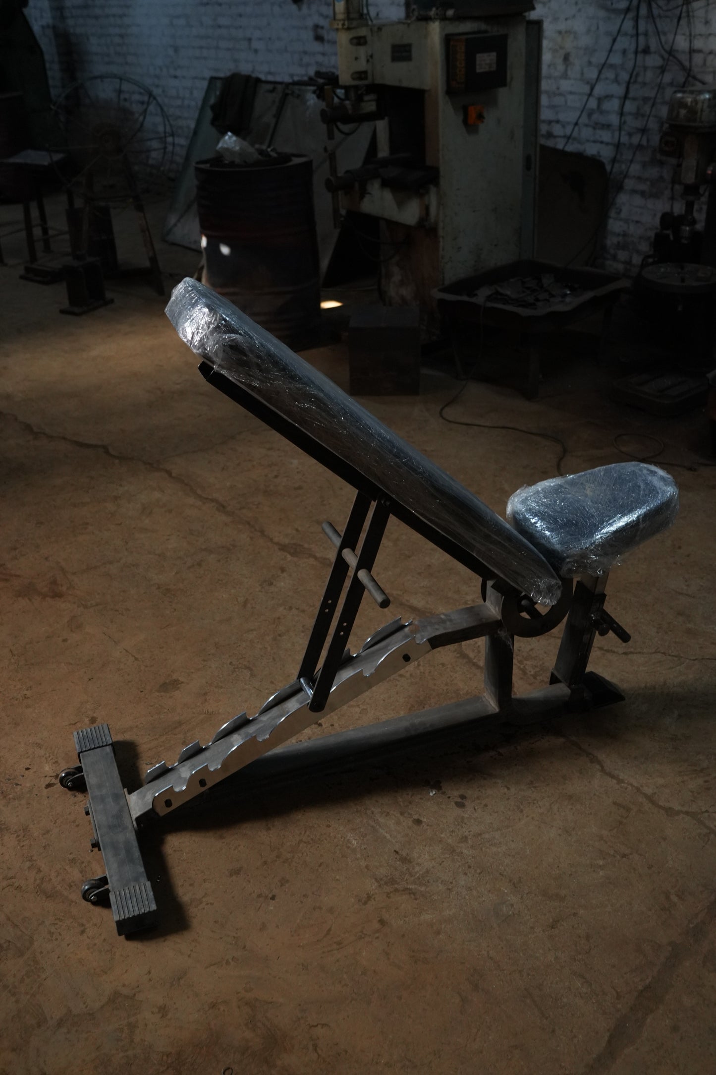 Adjustable Bench (Commercial)